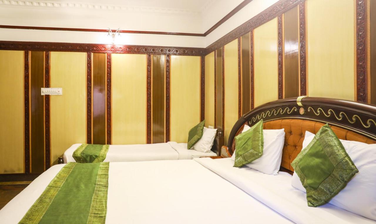 Treebo Nava Nidhi Comforts Bangalore Exterior foto